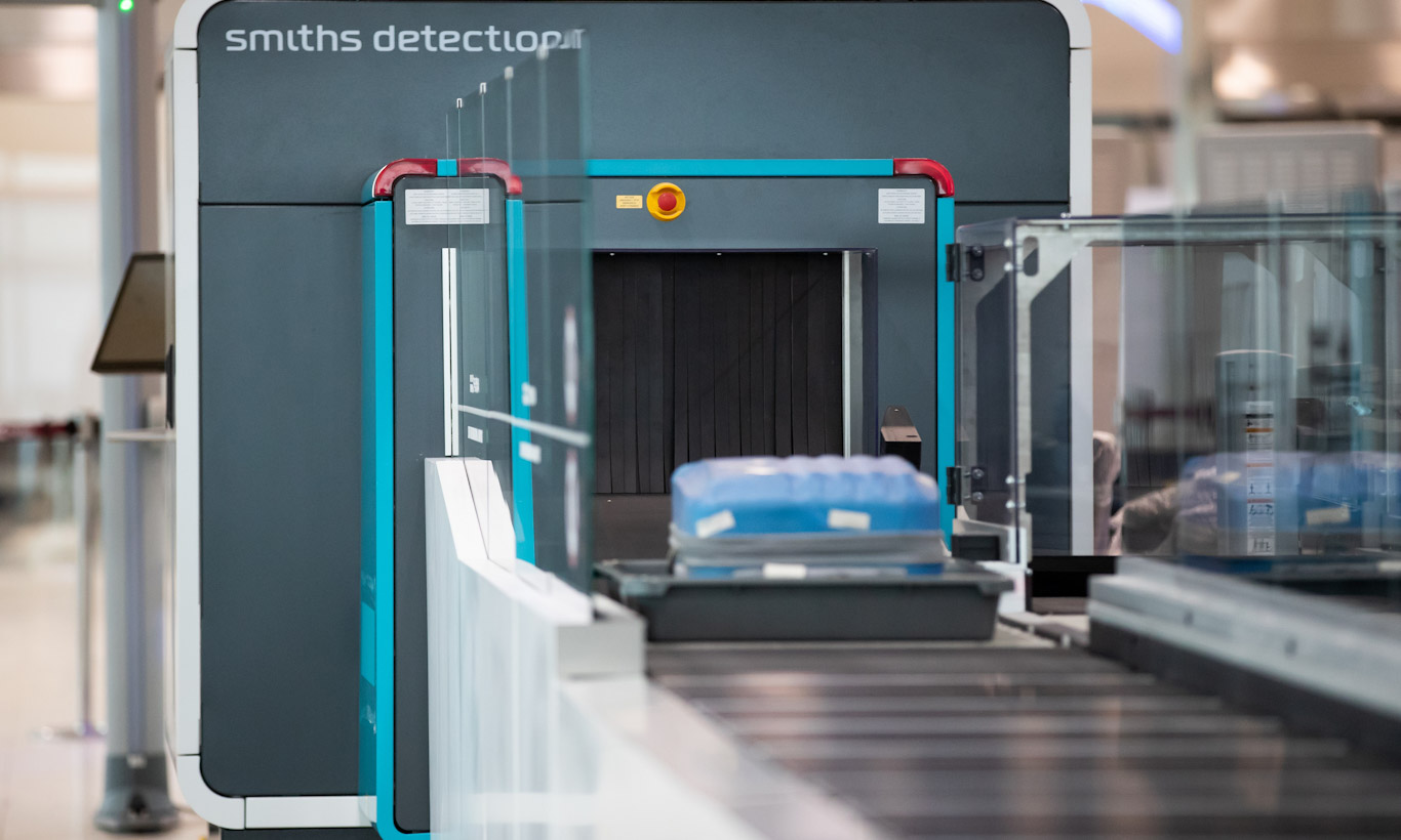London Gatwick's 32.9* million annual passengers to speed through security with Smiths Detection’s 3D X-ray scanners